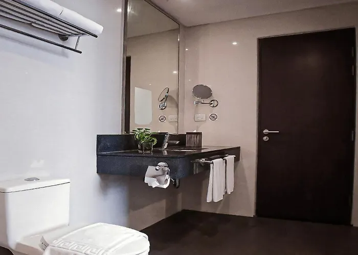 Mcollection - Private In Historic Chinatown